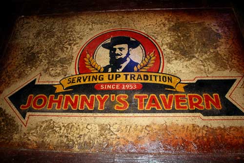 Johnnys Tavern, Overland Park, Kan. 