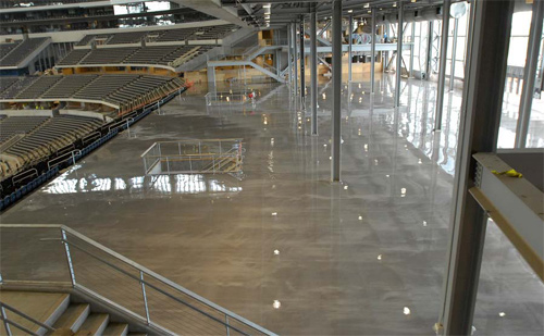 Diamond-Metallic, a six-coat system from DiamondStone, gave the floors of Cowboys Stadium the pizzazz team owner Jerry Jones was seeking. The flooring, which appears to have 3-D qualities, changes in appearance when exposed to different kinds of lighting.