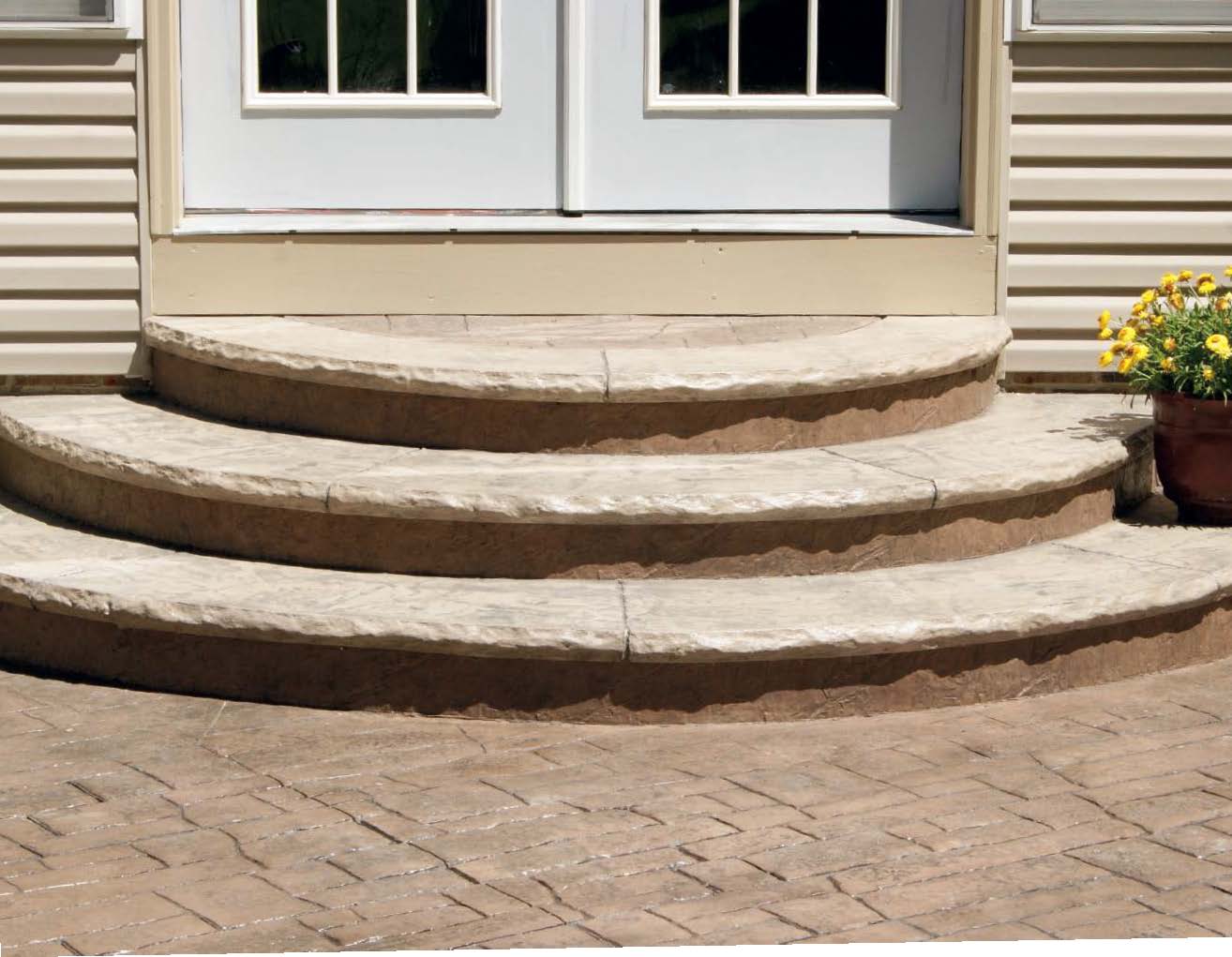 How To Planning Pouring And Finishing Half Round Concrete Steps Concrete Decor