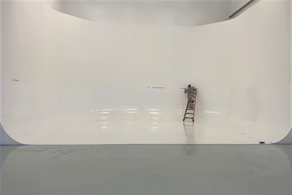 White epoxy floor in photo studio 