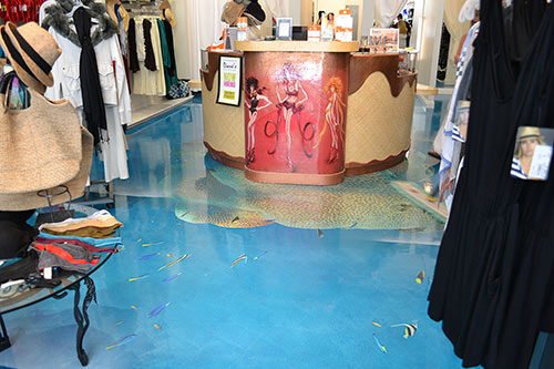 Skyline Development & Construction found Decorative Concrete Staining & Scoring online through the Concrete Network website and chose the company to design and install floor coatings for the new store in Scottsdale Quarter, a high-end shopping and entertainment center.