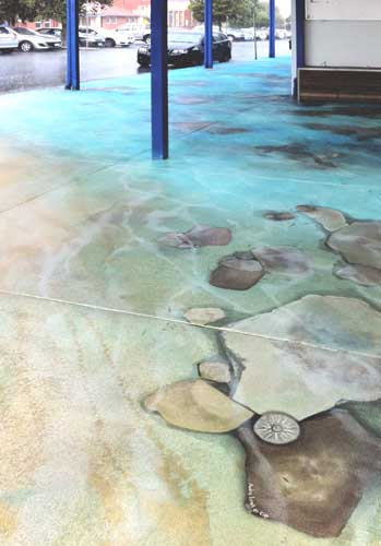Closer look at the detailed mural on this concrete floor.